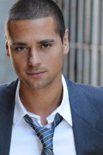 Дж.Р. Рамирез: 1360x2048 / 328 Кб