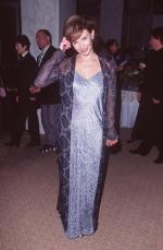 Мэри Стинберген: 468x713 / 71 Кб