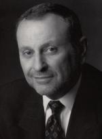 Стэнли Айзэкс: 350x472 / 18 Кб