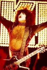 Пол Стэнли: 269x400 / 39 Кб