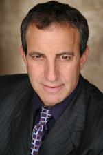 Брюс Нозик: 480x720 / 59 Кб