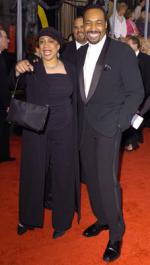 Джесси Л. Мартин: 227x400 / 20 Кб