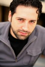 Кенни Бордес: 1365x2048 / 244 Кб