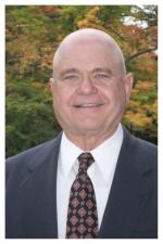 Логан Фрай: 1200x1800 / 293 Кб