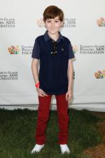 Мэйсон Кук: 396x594 / 46 Кб