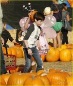 Мэйсон Кук: 824x960 / 178 Кб