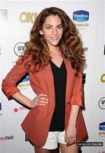 Инбар Лави: 333x486 / 32 Кб