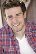 Тайлер Лэнгдон: 1365x2048 / 353 Кб