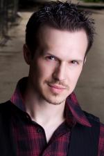 Гидеон Ходж: 1365x2048 / 345 Кб