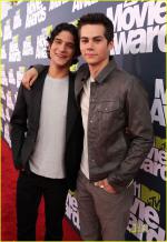 Дилан О'Брайен: 843x1222 / 178 Кб