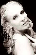 Джун Смит: 639x960 / 97 Кб