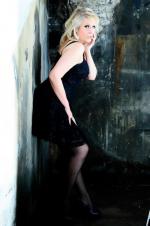 Джун Смит: 639x960 / 94 Кб