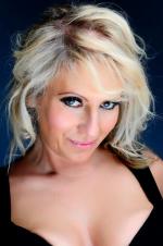 Джун Смит: 639x960 / 124 Кб