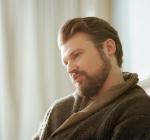 Адам Маккорт: 639x596 / 45 Кб