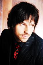 Фото Джастин Гибсон