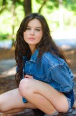 Кортни Линн Лэйкин: 636x960 / 77 Кб