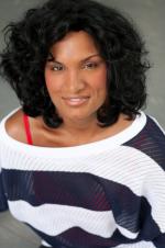 Нади Беренджер: 1365x2048 / 285 Кб