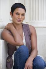 Нади Беренджер: 1365x2048 / 410 Кб