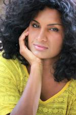 Нади Беренджер: 1365x2048 / 420 Кб