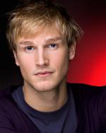 Кристофер Дрэйк: 1638x2048 / 518 Кб