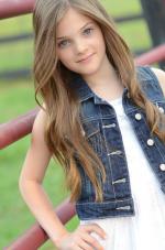 Эрика Биерман: 1356x2048 / 469 Кб