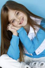 Эрика Биерман: 1361x2048 / 440 Кб