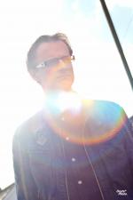 Джон Томкинс: 1371x2048 / 281 Кб