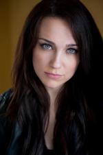 Бритни Чисхолм: 639x960 / 49 Кб