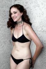 Ханна Мэдиган: 480x720 / 89 Кб