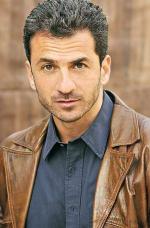 Майкл Аронов: 426x647 / 70 Кб