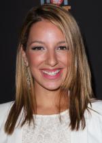 Ванесса Ленгиз: 1470x2048 / 766 Кб