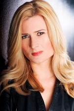 Фелисити Рен: 600x900 / 101 Кб