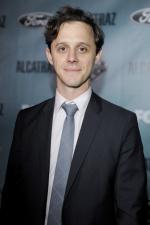 Джо Эгендер: 397x594 / 34 Кб