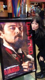 ЛаТис Таунс-Куэллар: 640x1136 / 126 Кб