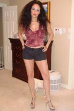 ЛаТис Таунс-Куэллар: 640x960 / 64 Кб