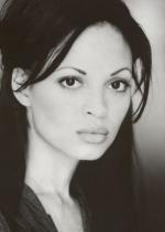 ЛаТис Таунс-Куэллар: 300x419 / 14 Кб