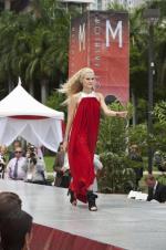 Рэйчел Тейлор: 426x640 / 53 Кб