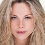 Ошеана Басильо: 2037x2048 / 1002 Кб