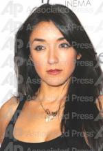 Ивет Йэтс: 352x512 / 36 Кб