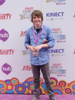 Брендан Мейер: 960x1280 / 186 Кб