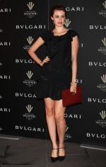 Натали Рапти Гомес: 379x594 / 42 Кб