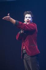 Винсент Хосс-Десмарайс: 512x768 / 40 Кб