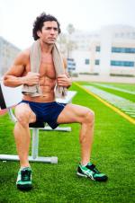 Скотт Берн: 426x640 / 61 Кб