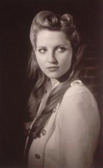 Келлин Линдсэй: 992x1604 / 152 Кб