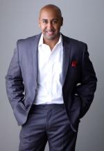 Экси Букер: 693x1000 / 59 Кб