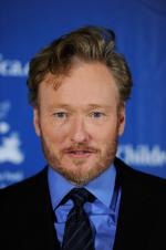 Конан О'Брайен: 1363x2048 / 361 Кб