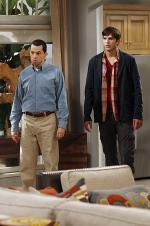 Эштон Кутчер: 533x800 / 91 Кб