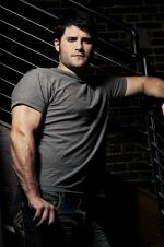 Морган Джей Уильямс: 936x1404 / 207 Кб