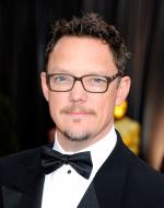 Мэттью Лиллард: 1624x2048 / 418 Кб