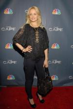 Мена Сувари: 269x400 / 19 Кб